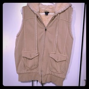 Gap fur lined vest